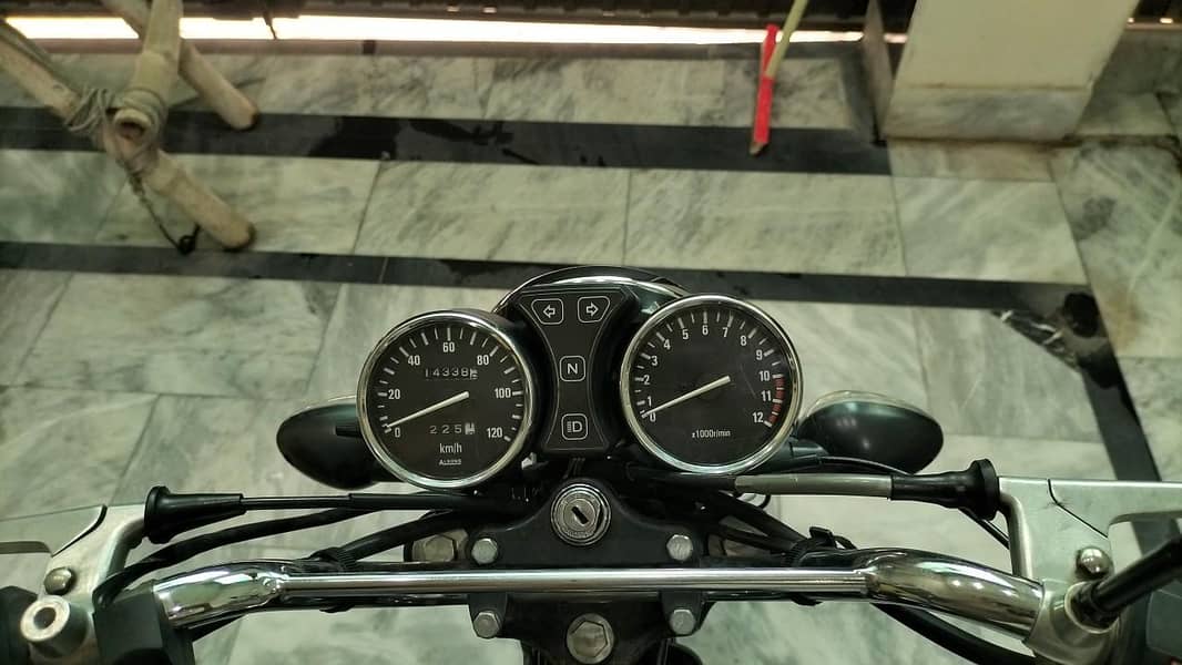 suzuki 8