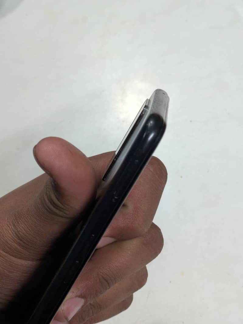 OPPO A76 5