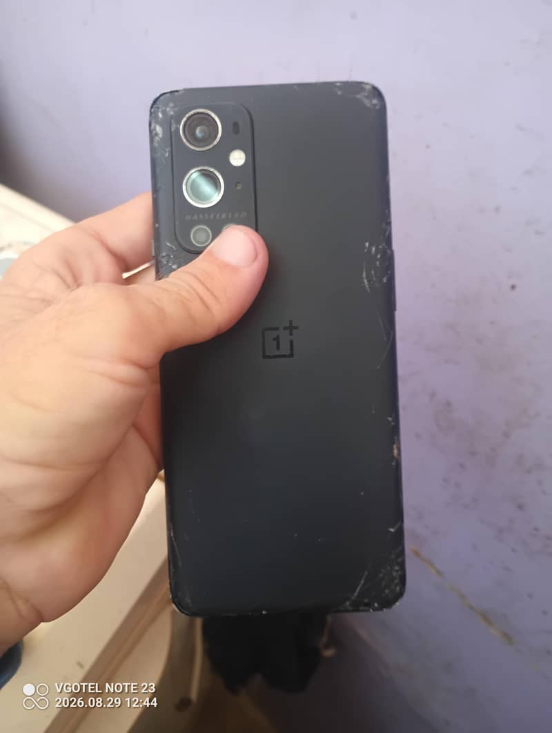 One Plus 9 pro 3