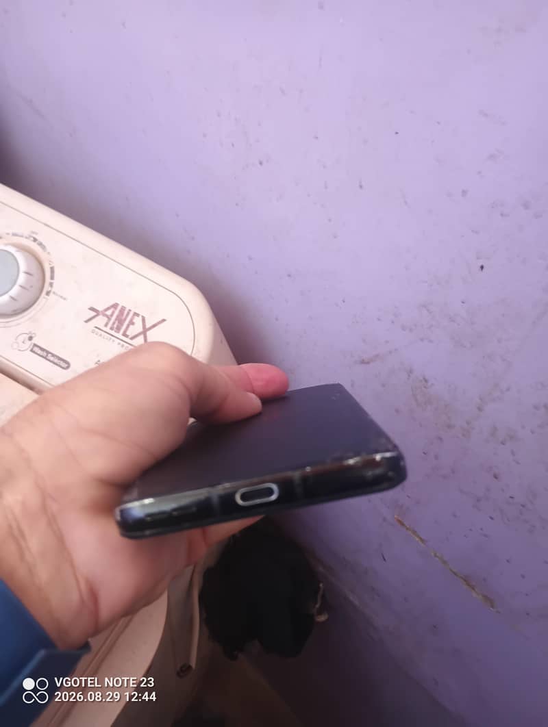 One Plus 9 pro 4