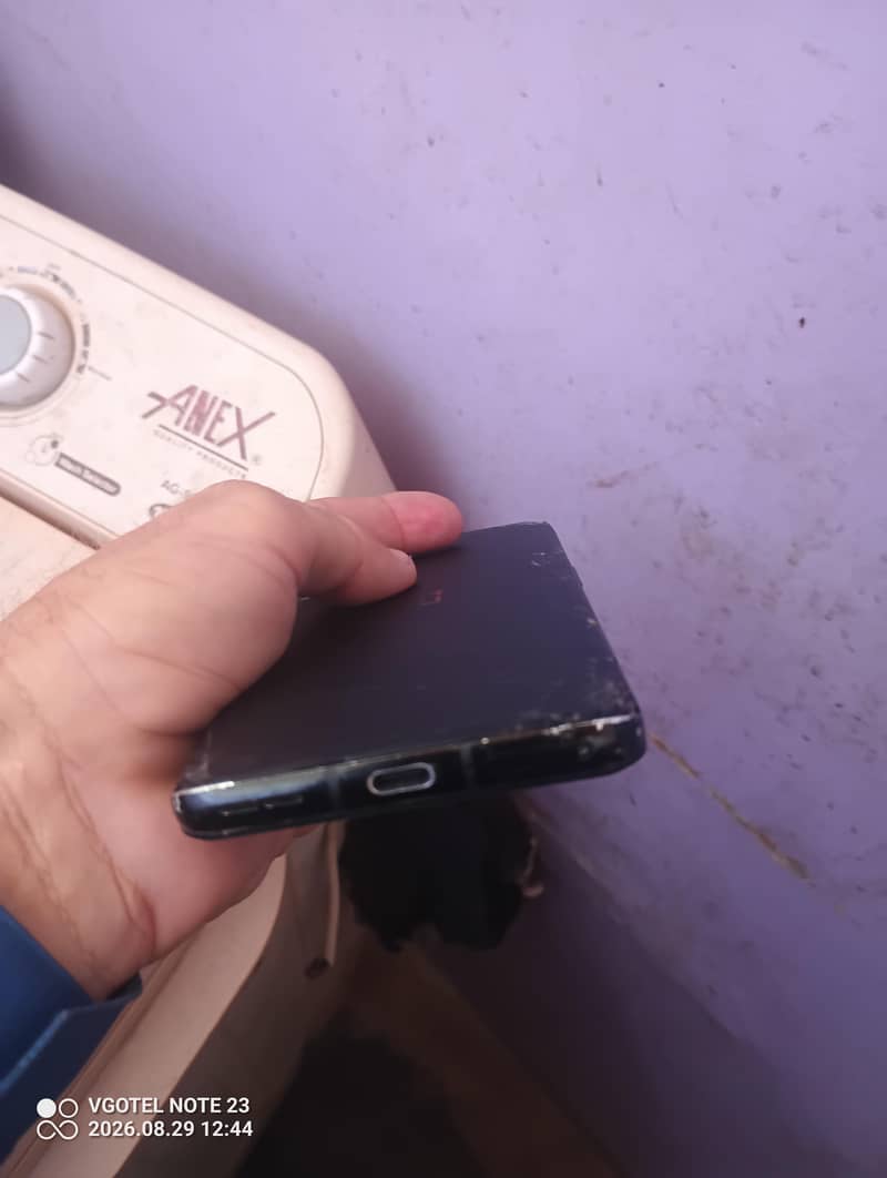 One Plus 9 pro 5