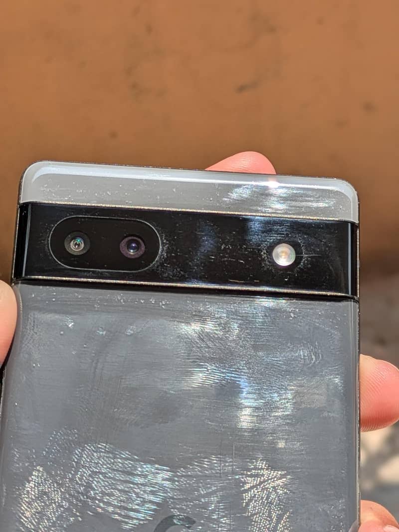 Google Pixel 6a 1