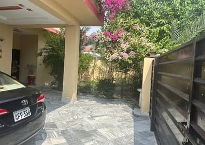 1 kanal house for rent | ready to move