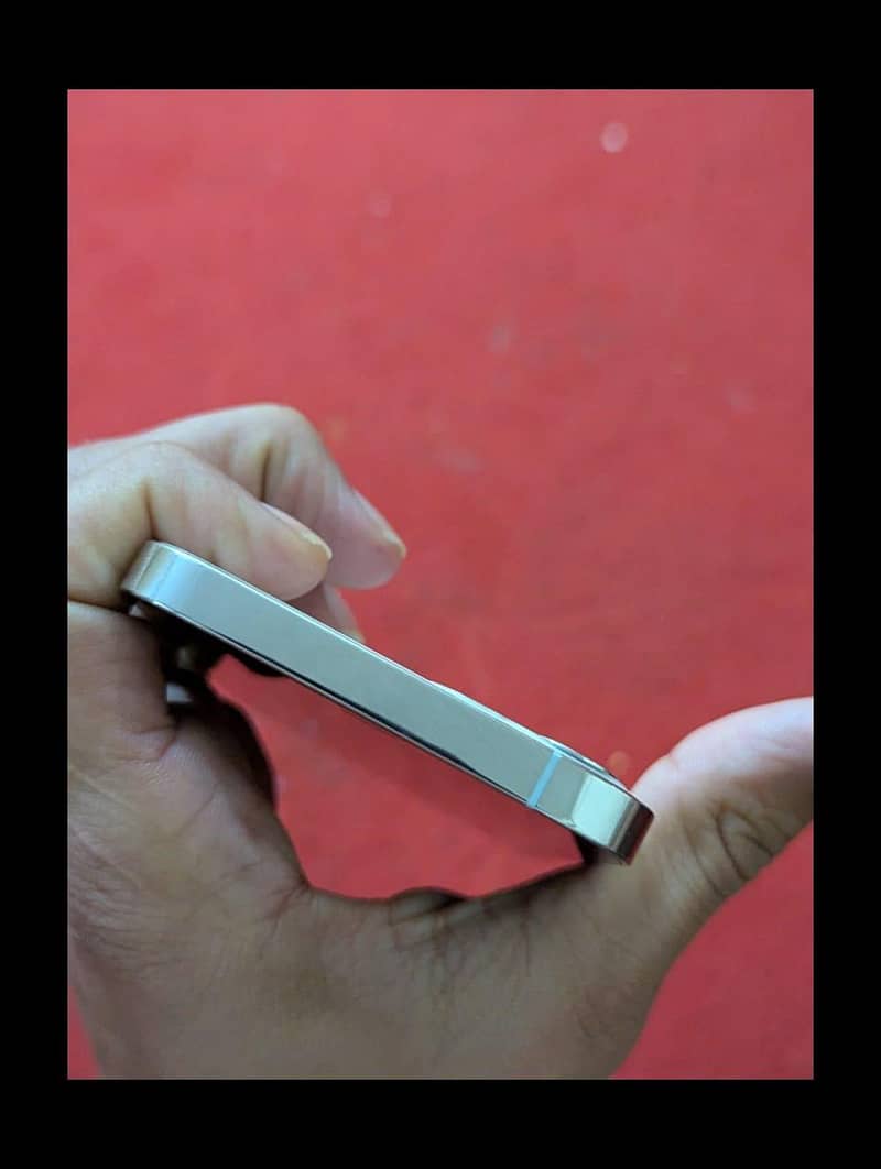 Apple iPhone 12 Pro 5