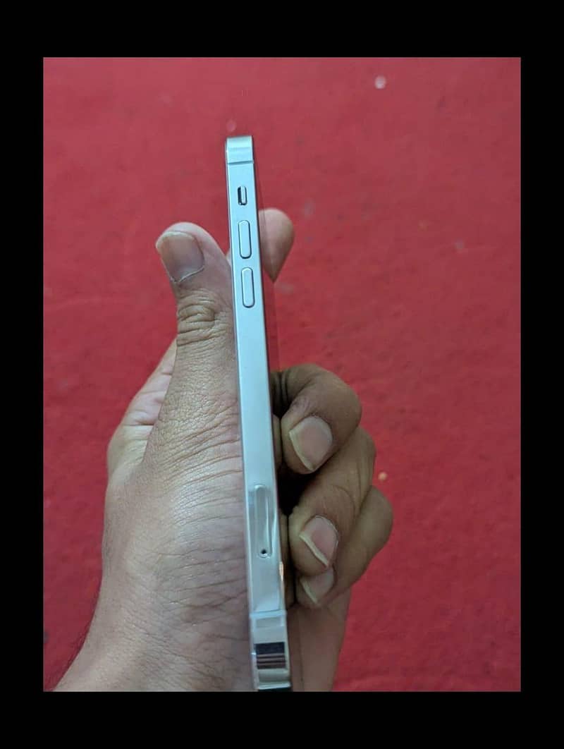 Apple iPhone 12 Pro 8