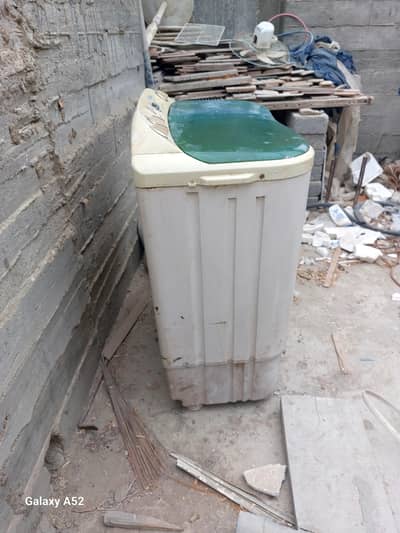 Haier Semi Automatic 8KG HWM80-100 | Twin Tub