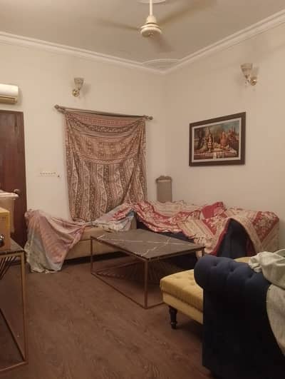 Portion For Rent 3 Bedroom Drawing And Lounge Vip Block