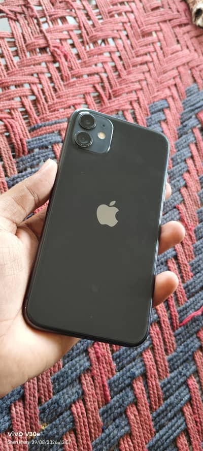 Apple iPhone 11