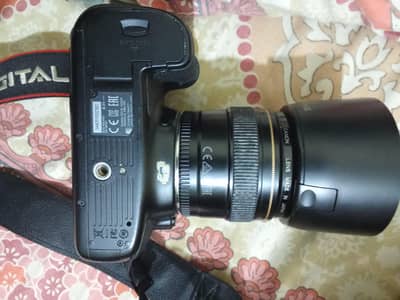 canon 6d with 85mm 1.8 lens