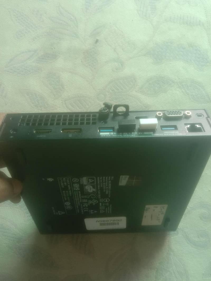 Dell Optiplex 7050 Micro 1