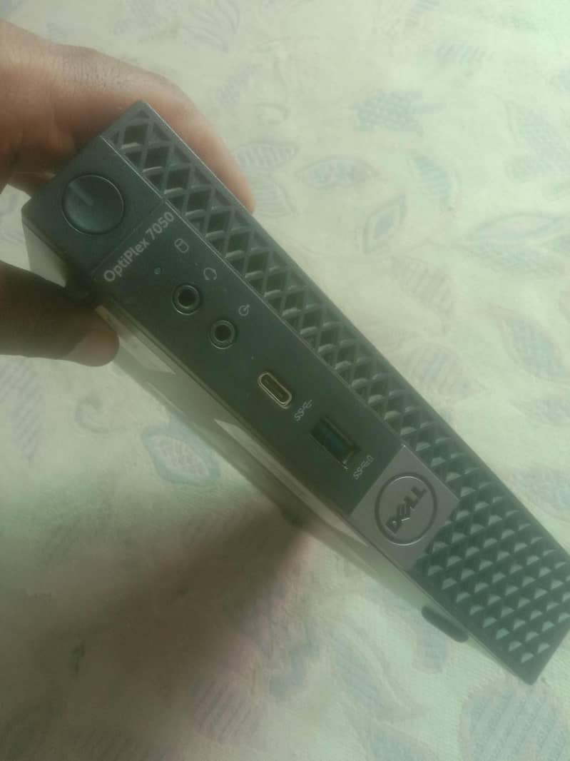 Dell Optiplex 7050 Micro 3