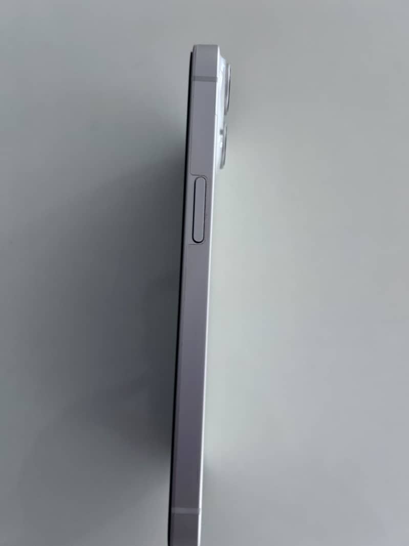 Apple iPhone 14 1
