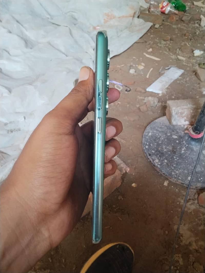 Tecno CAMON 40 2