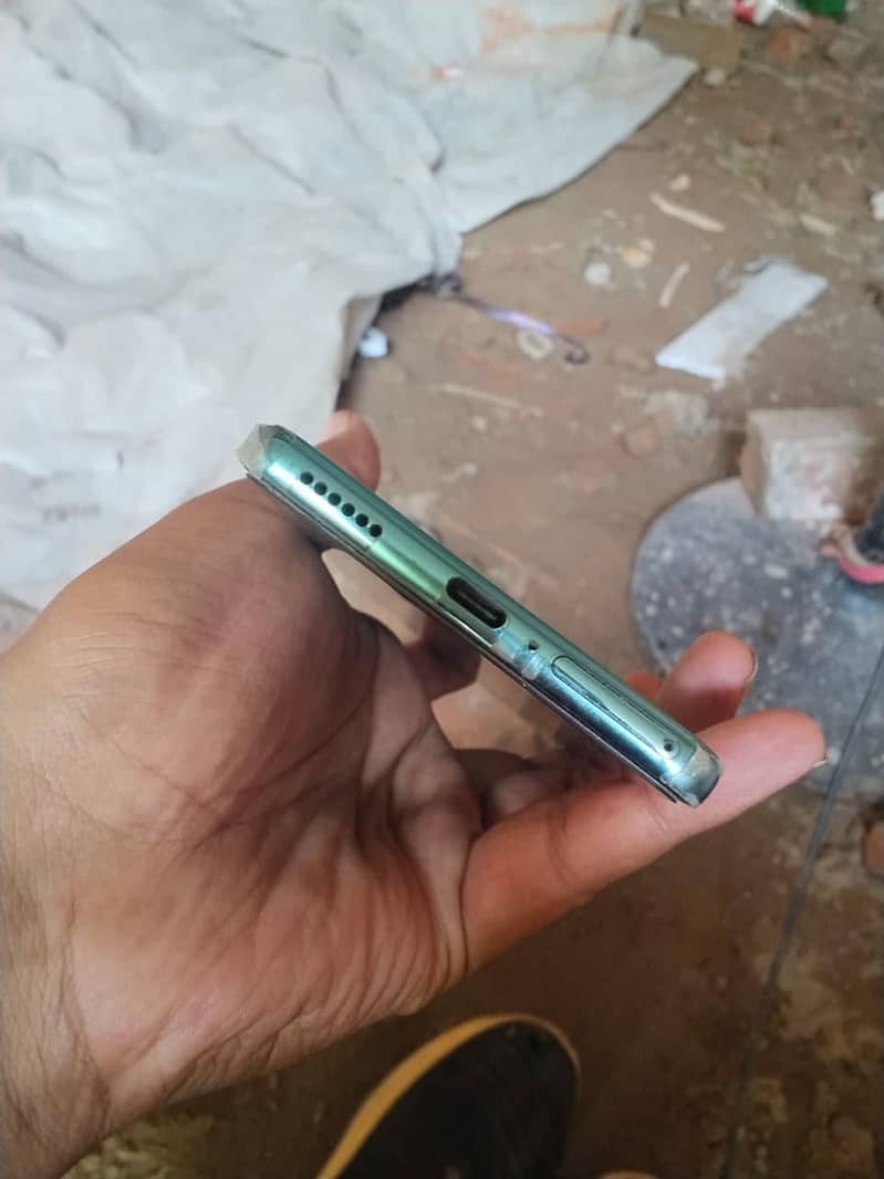 Tecno CAMON 40 4