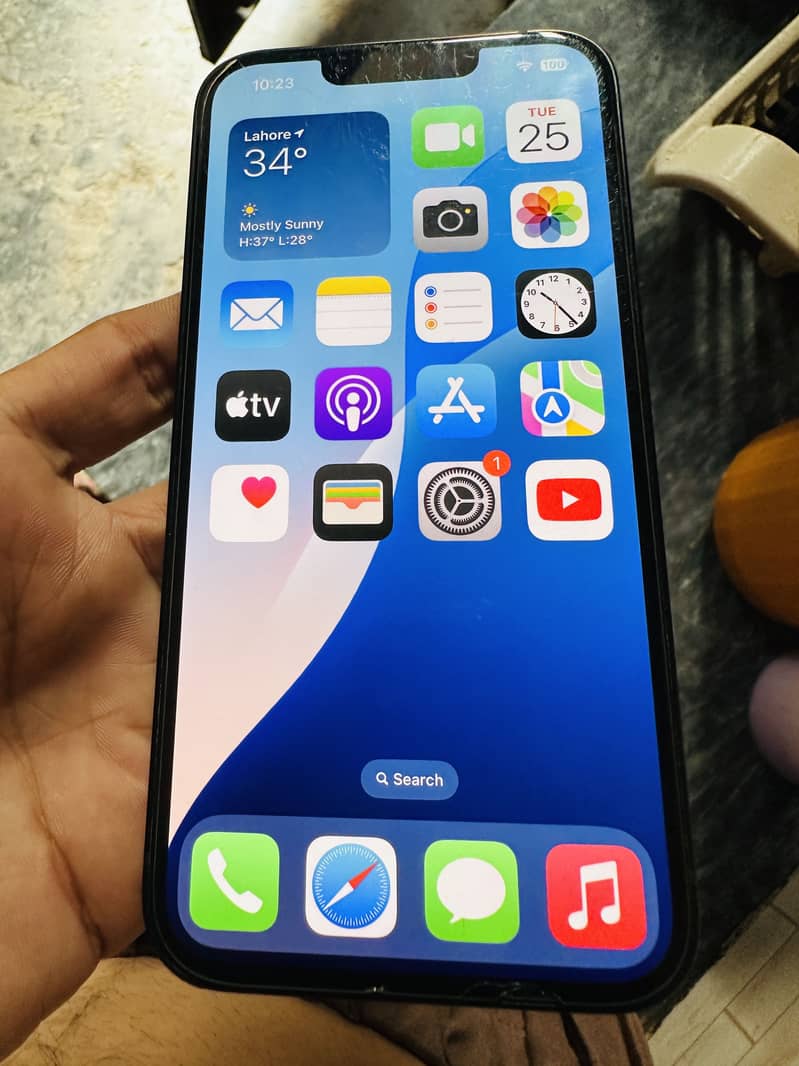 Apple iPhone 13 2
