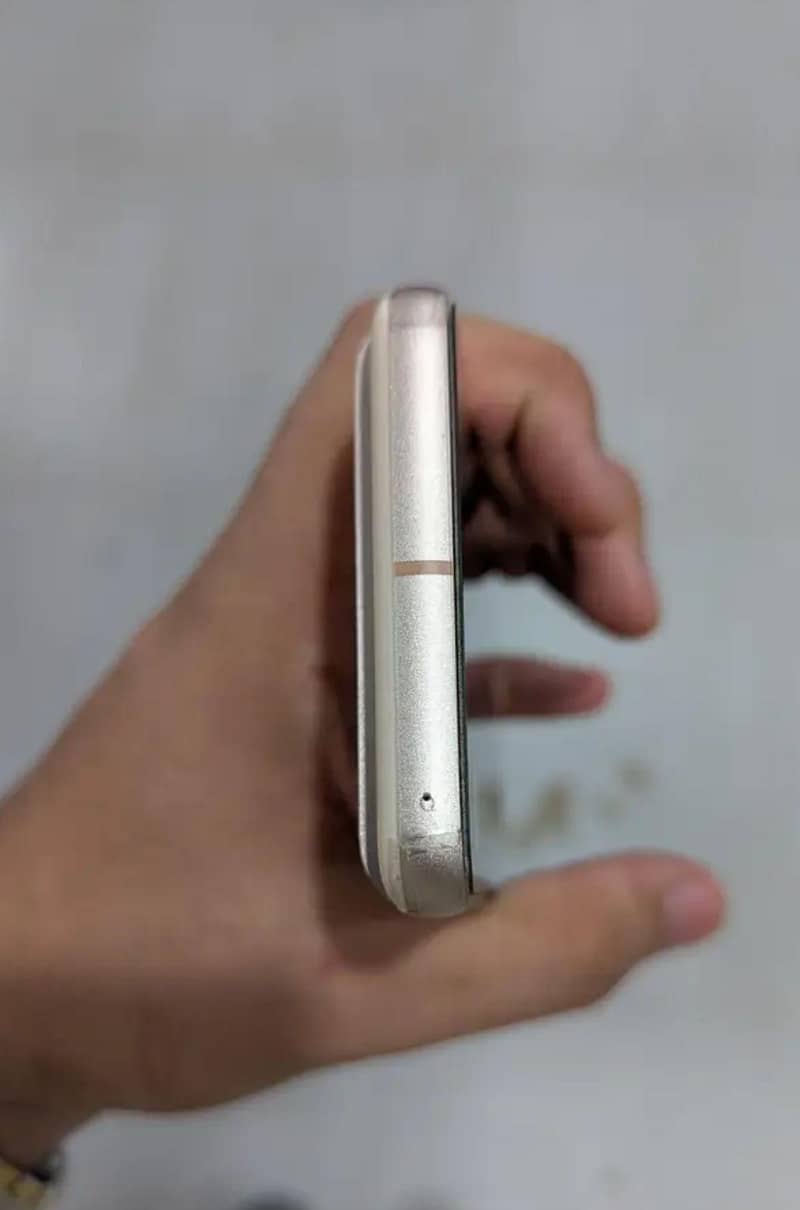 Google Pixel 8 1