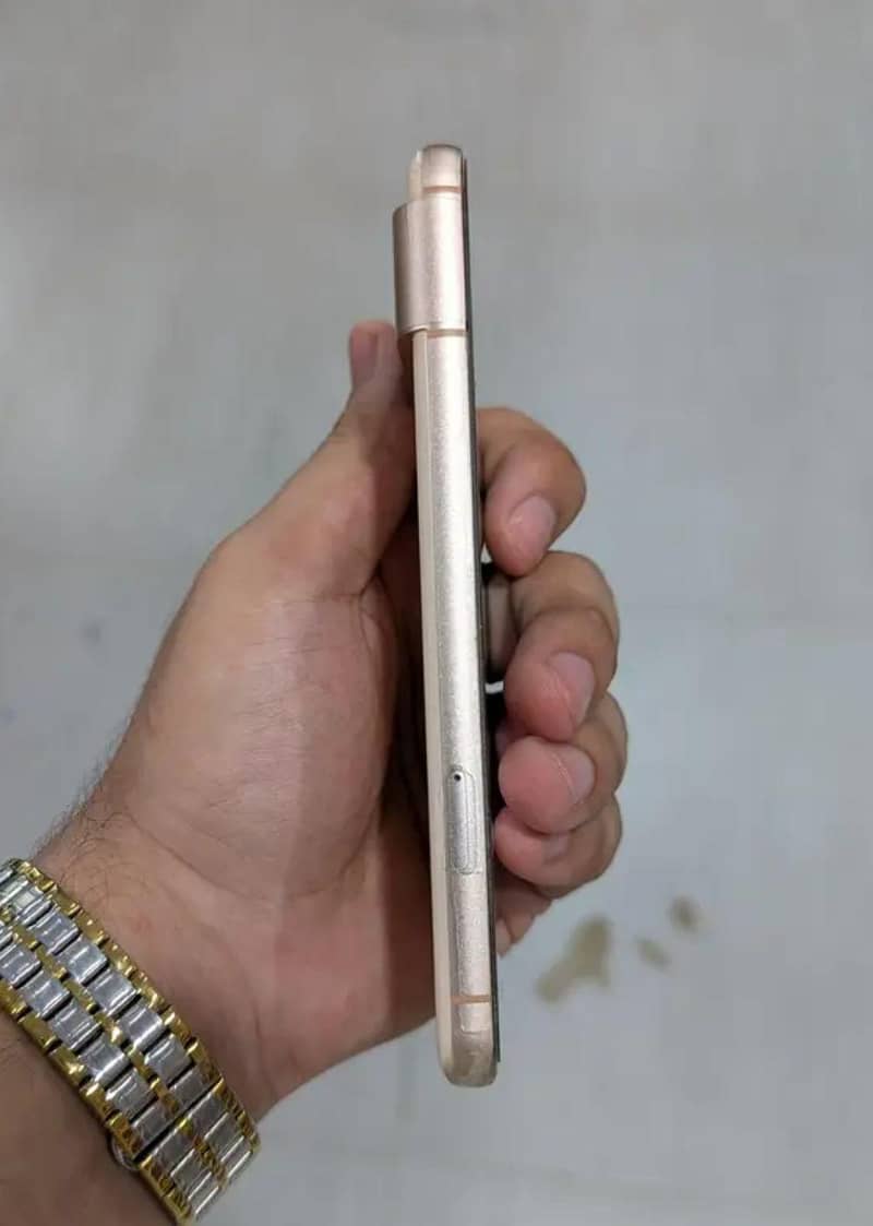 Google Pixel 8 2