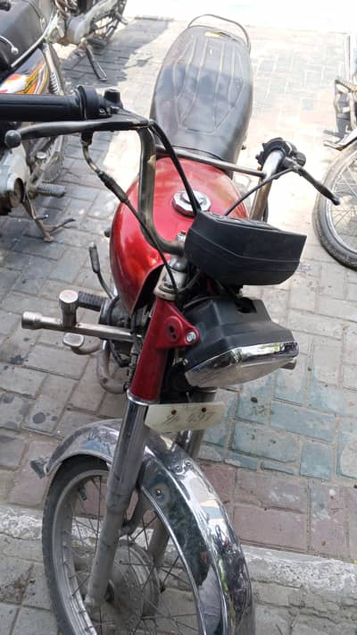 sellling Hero 70 2006 model