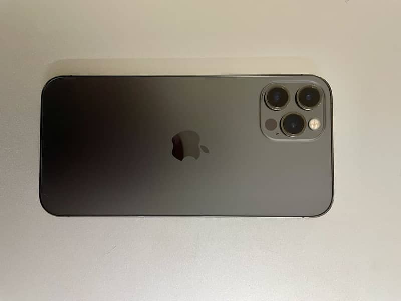 Apple iPhone 12 Pro 3