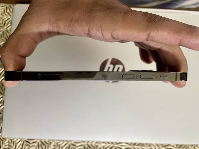 Apple iPhone 12 Pro 7