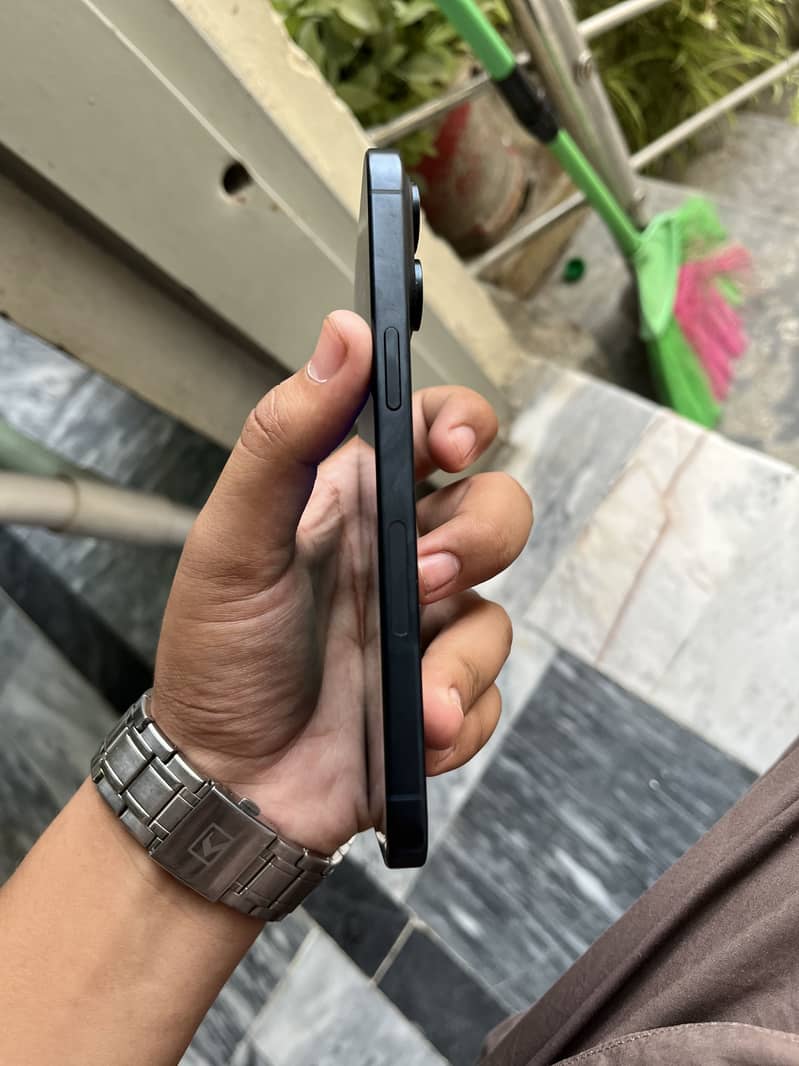 Iphone 15 pro max 2
