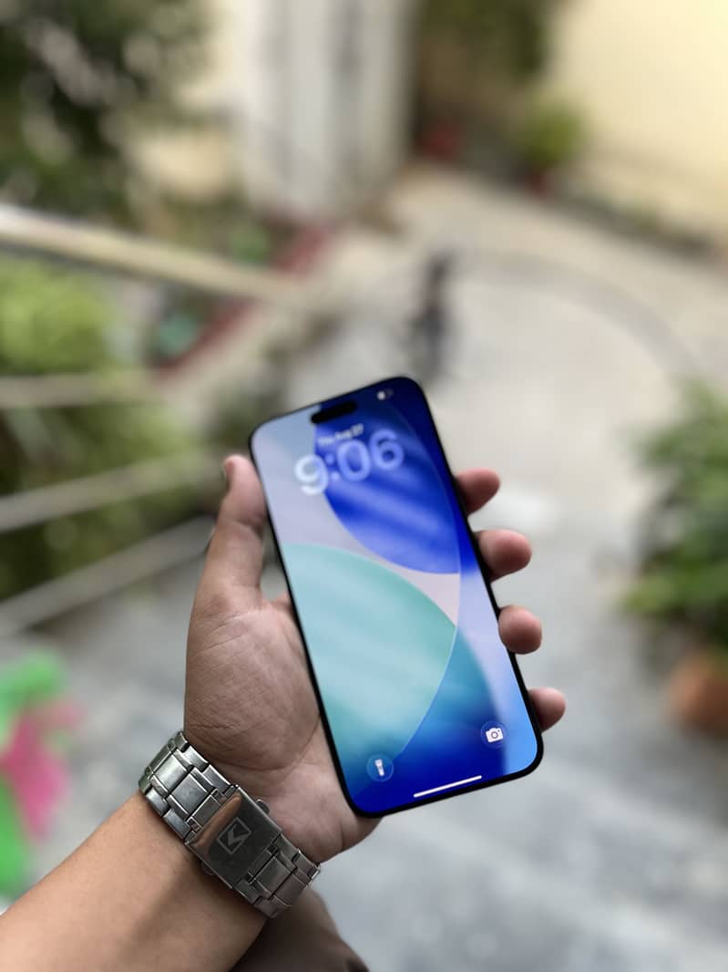 Iphone 15 pro max 6