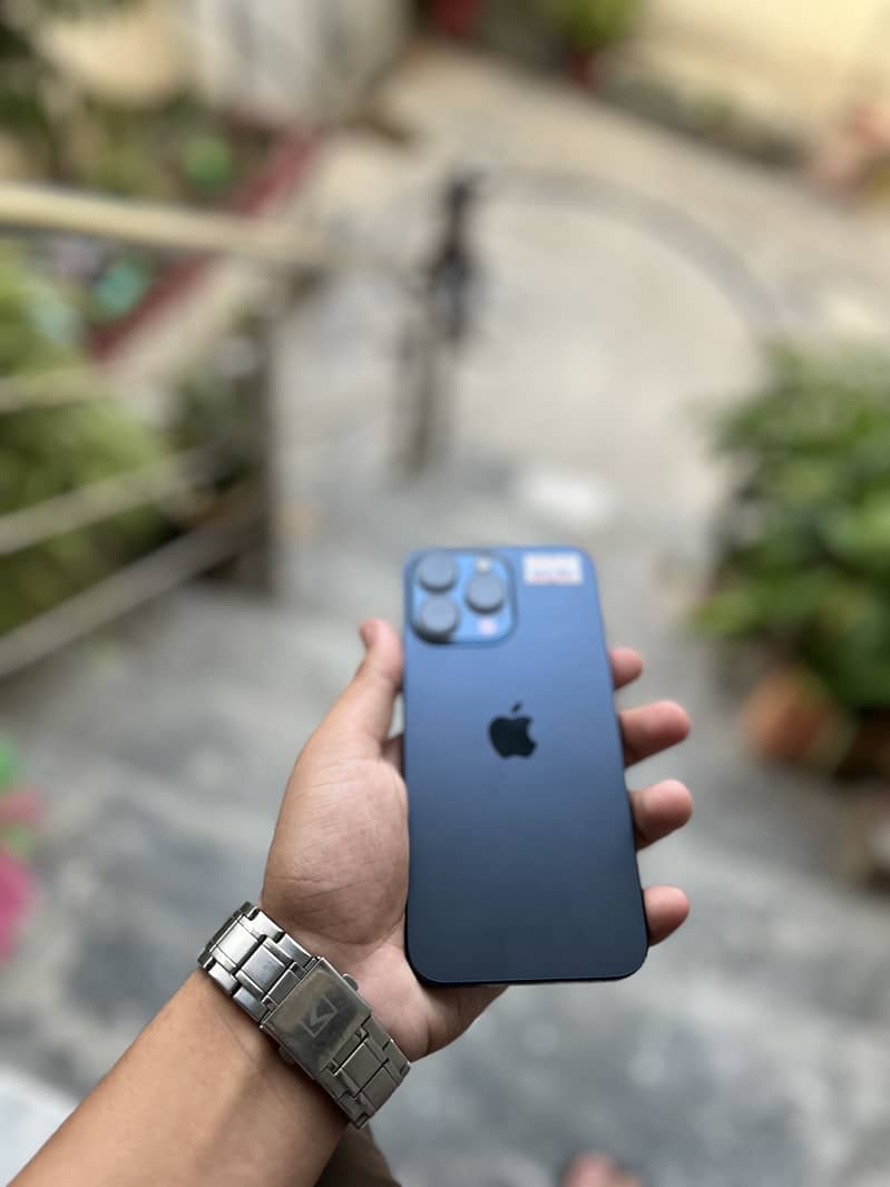 Iphone 15 pro max 8