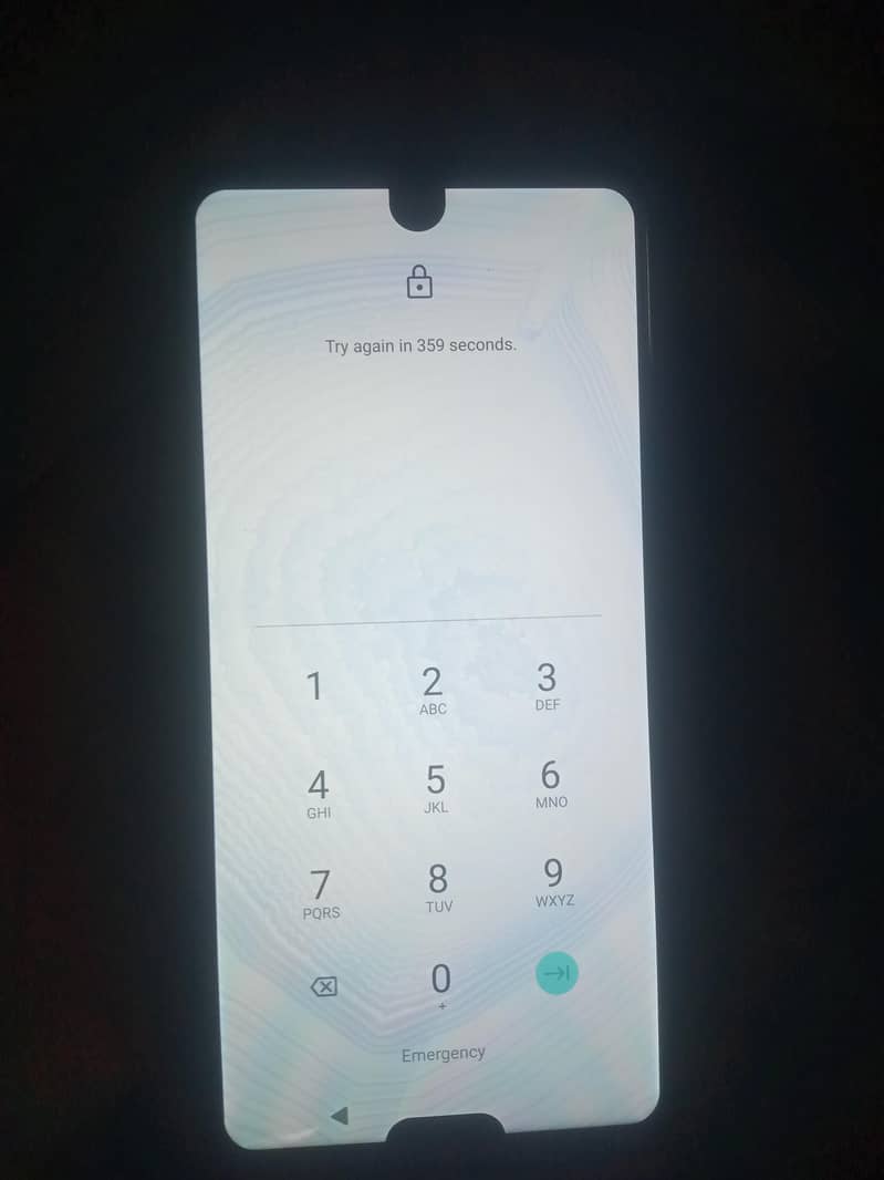 Sharp Aquos R3 1