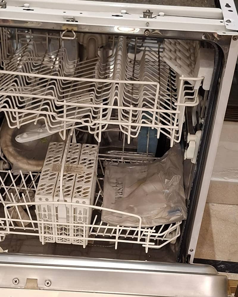Dishwasher 0