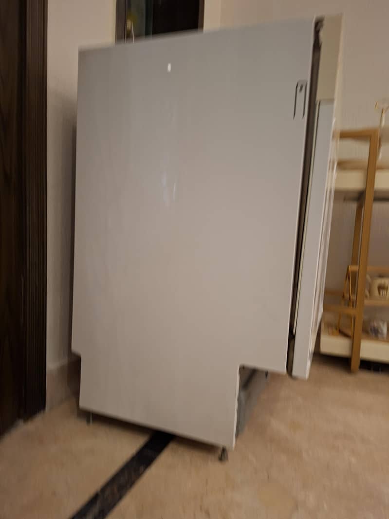 Dishwasher 4