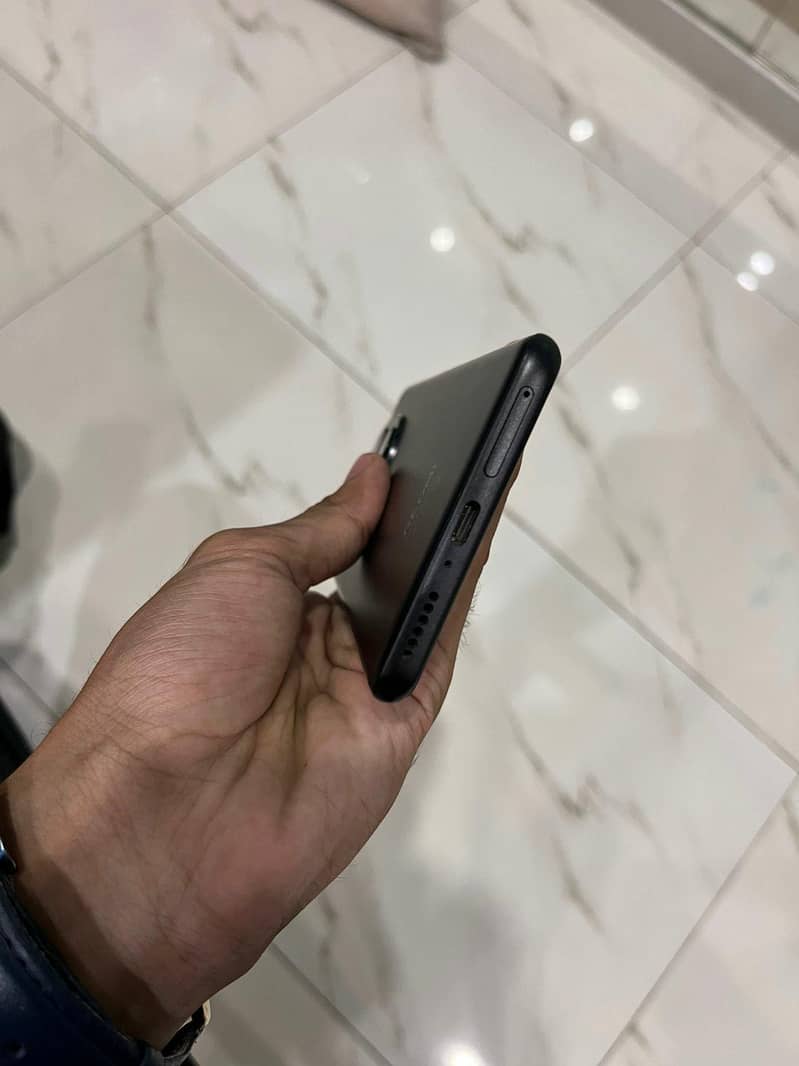 Xiaomi Redmi Note 15 7