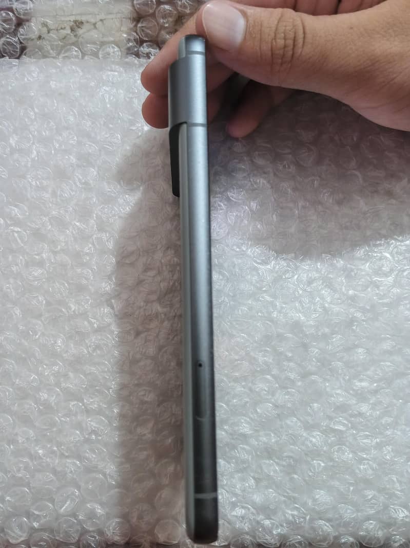Google Pixel 8 3