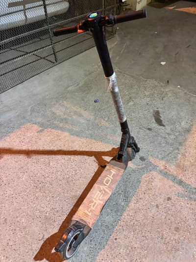 Electric scooty