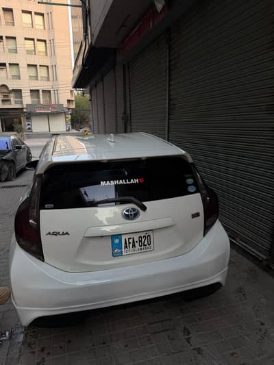 Toyota Aqua 2015