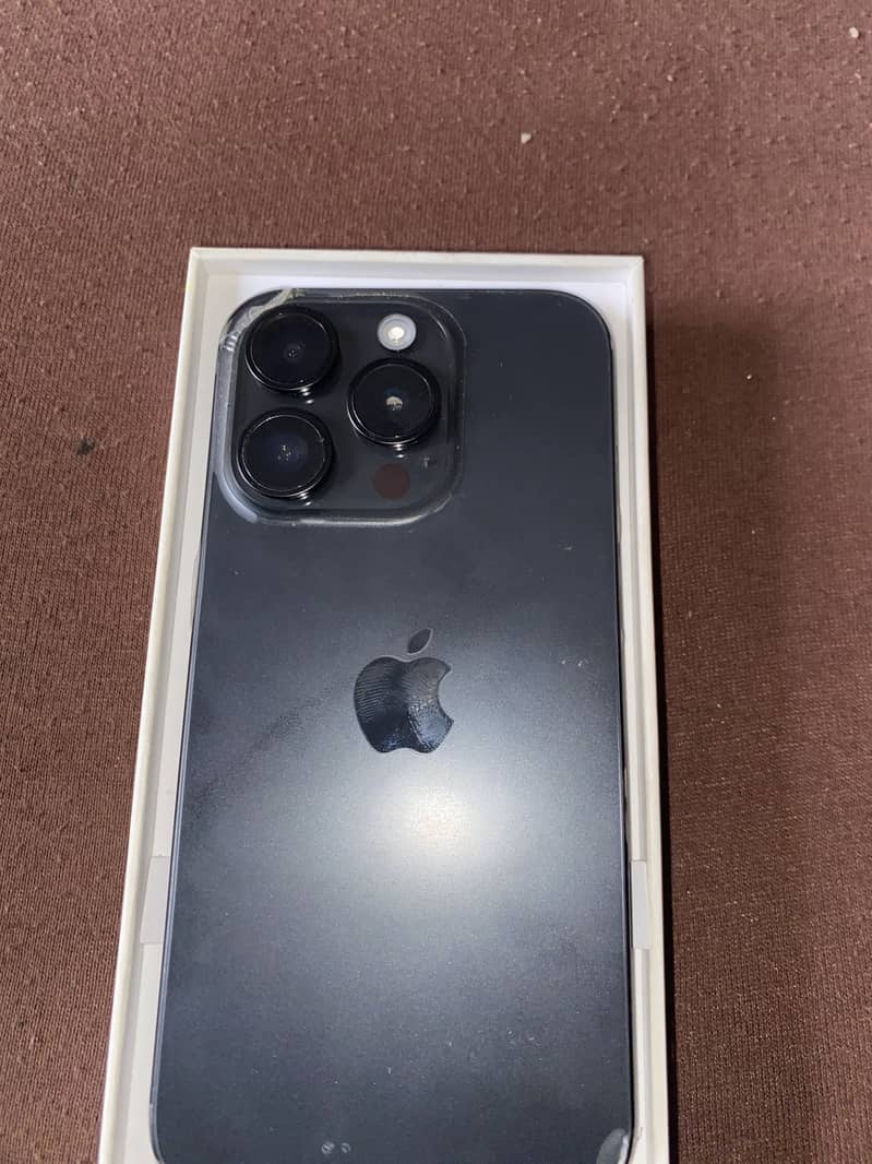 Apple iPhone 15 Pro 1