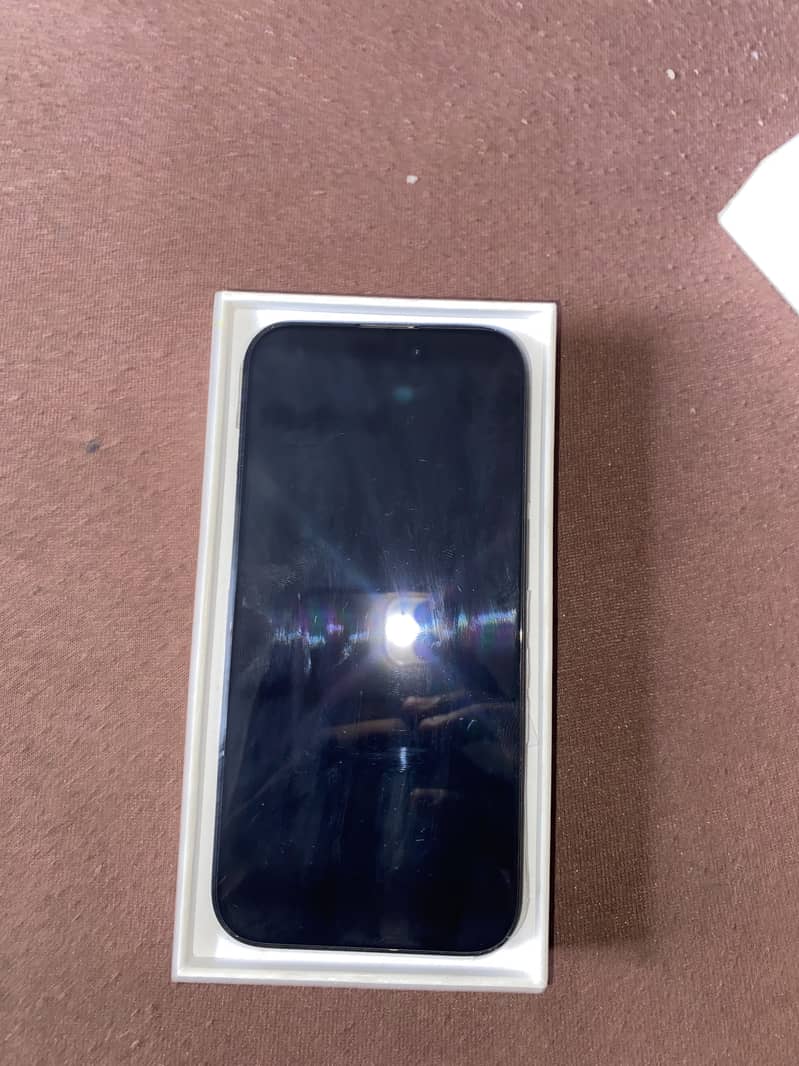 Apple iPhone 15 Pro 2