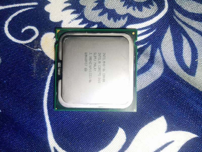Intel core 2 DU0 0