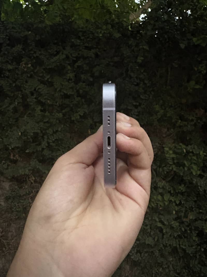 Iphone 14 JV 1