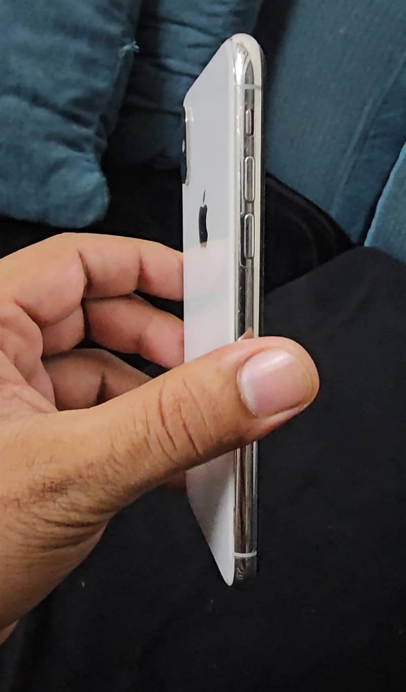 Apple iPhone X 1