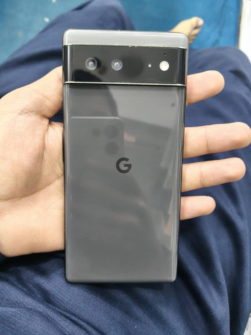 Google Pixel 6 4