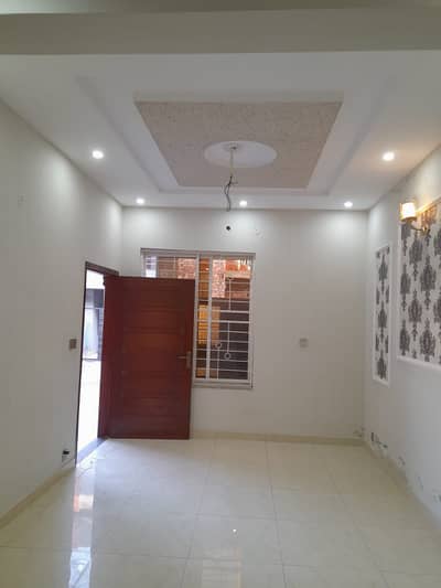 4 MARLA FULL INDEPENDENT HOUSE AVAILABLE FOR RENT IN MILITARY ACCOUNT SOCIETY COLLEGE ROAD LAHORE