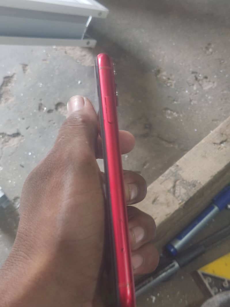 Apple iPhone 11 5