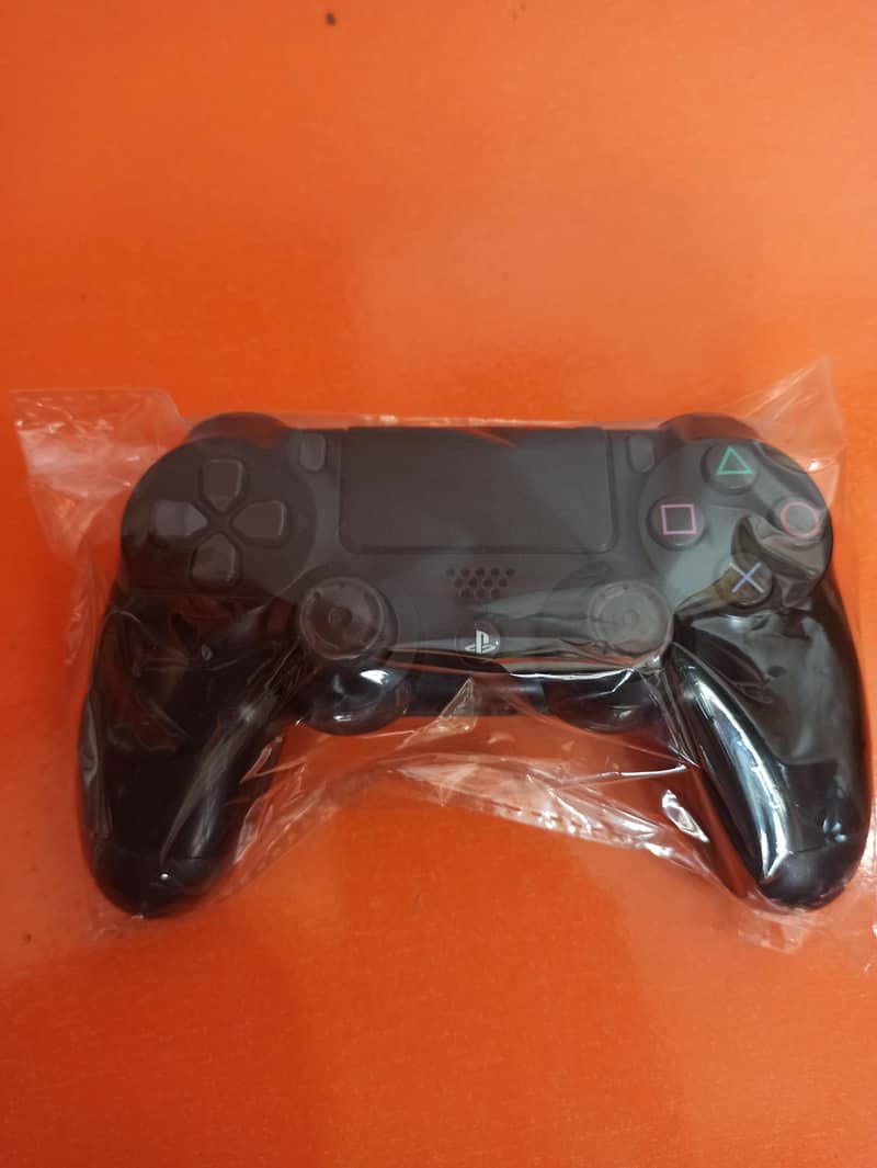 PS4 original controller 0