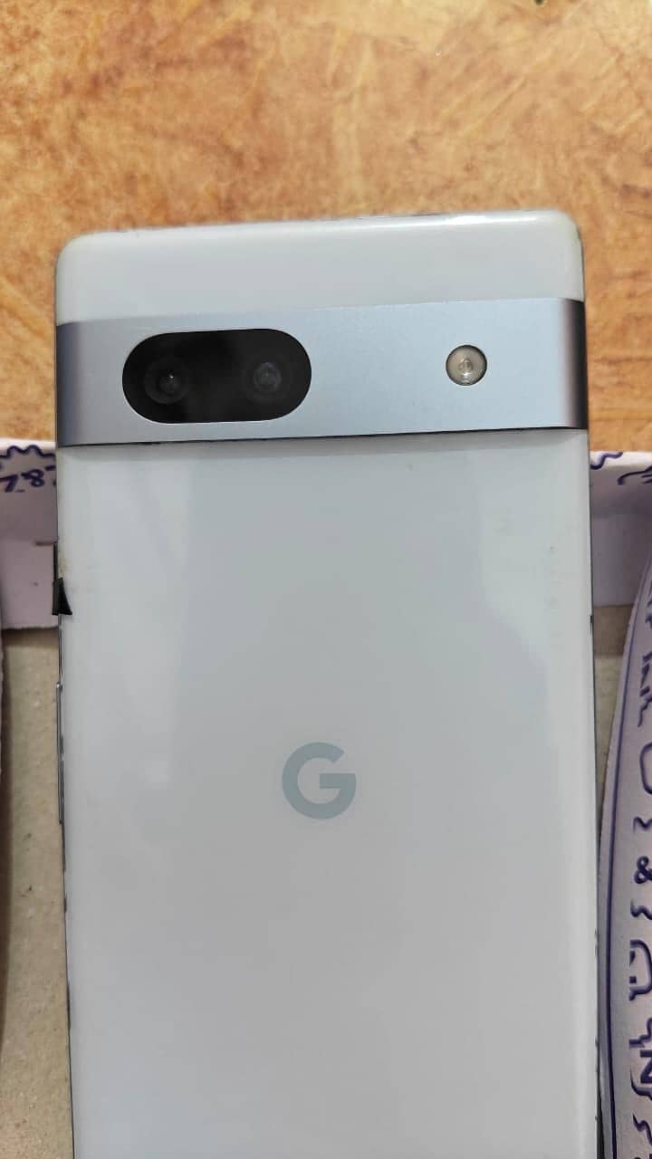 Google Pixel 7a 5