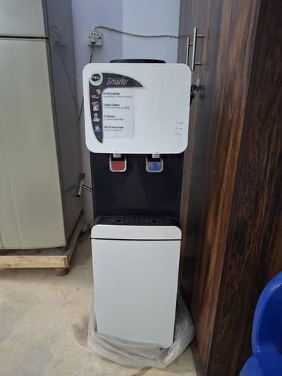 Urgent sale Water dispenser with refrigerator