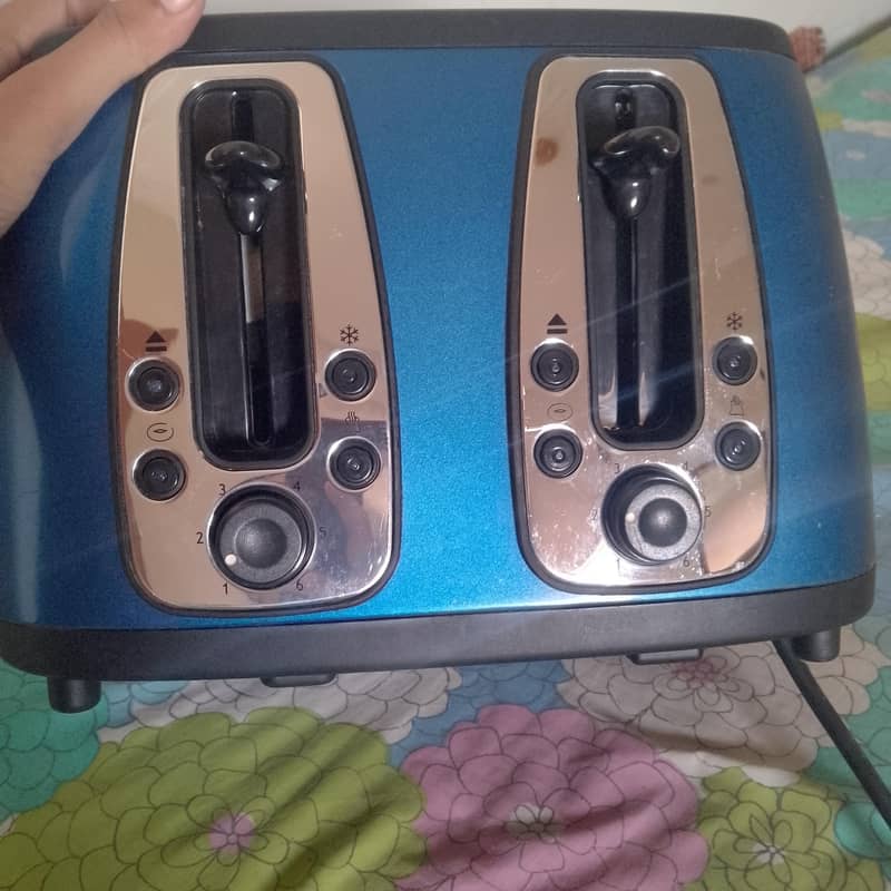 Bread Toaster 1