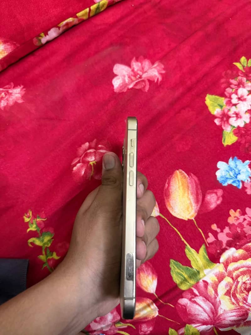 Apple iPhone 12 Pro 6