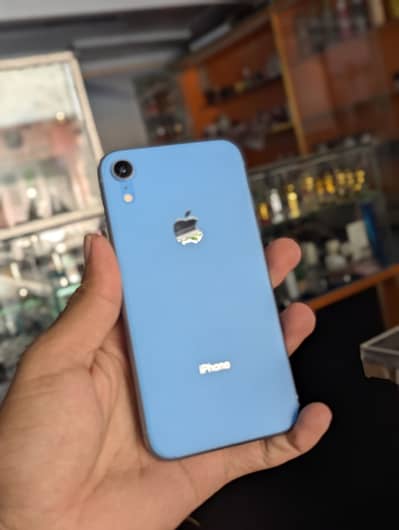 iPhone XR Non 64 Gb