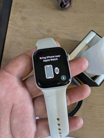 Apple watch series 5 44mm  contct whtsp