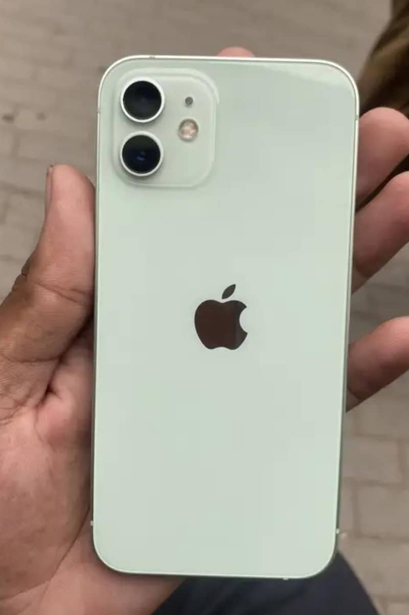 Apple iPhone 12 3